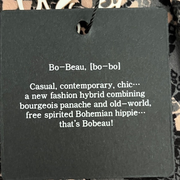 Bobeau SNAKE SKIN PRINT  Blouse - Picture 4 of 13